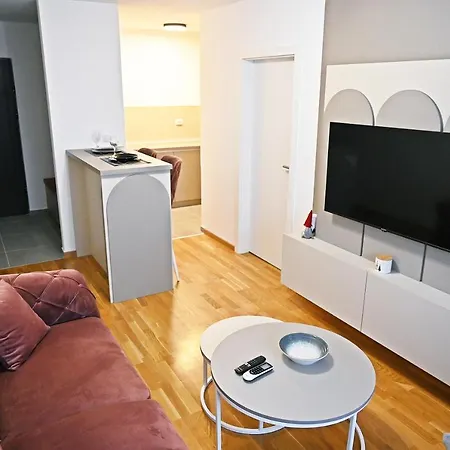 Hedonist Centar 7 Luxury Doboj