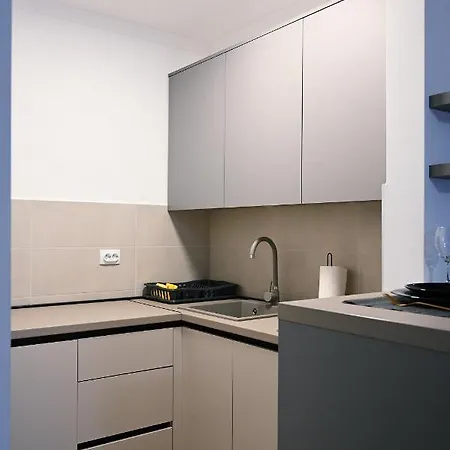 Hedonist Centar 7 Luxury