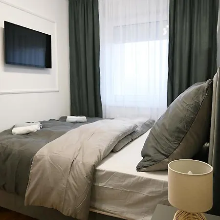 Hedonist Centar 7 Luxury Daire *