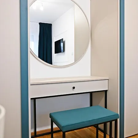 Hedonist Centar 7 Luxury Appartement *